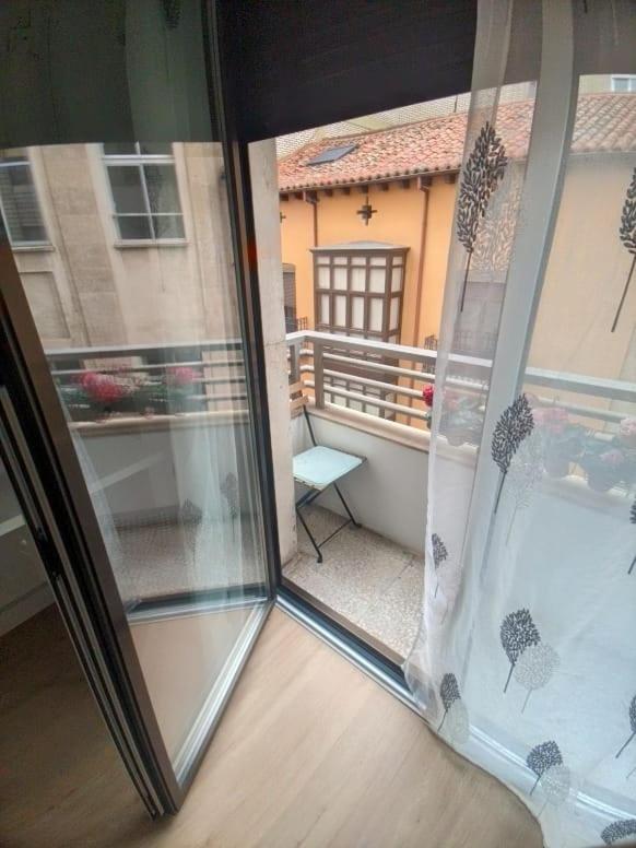 זמורה Hostal Sol מראה חיצוני תמונה